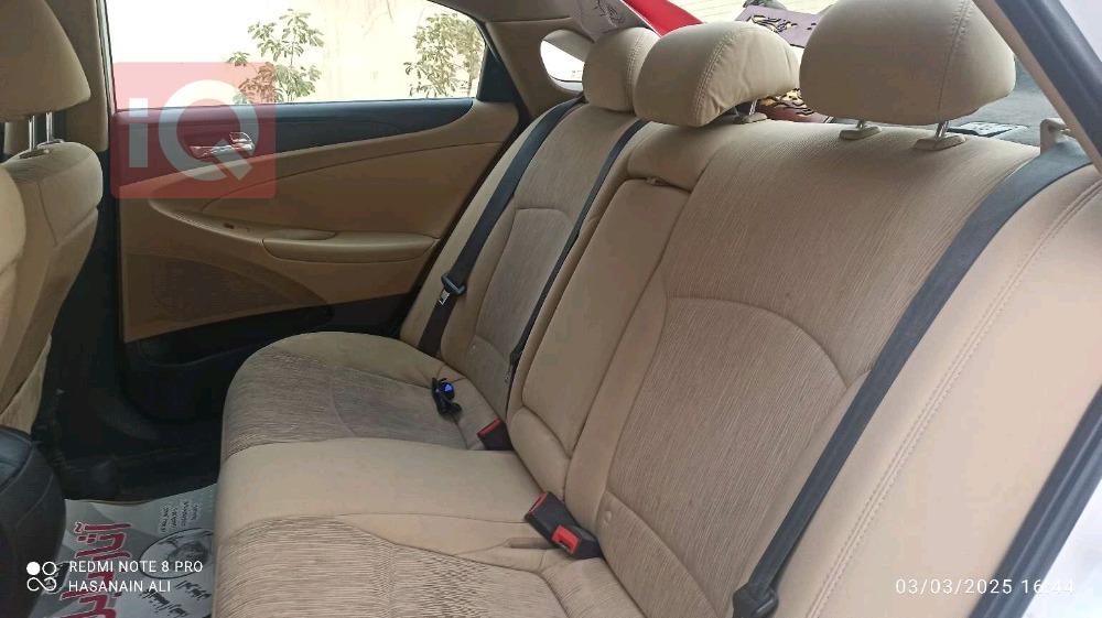 هیوندای سۆناتا